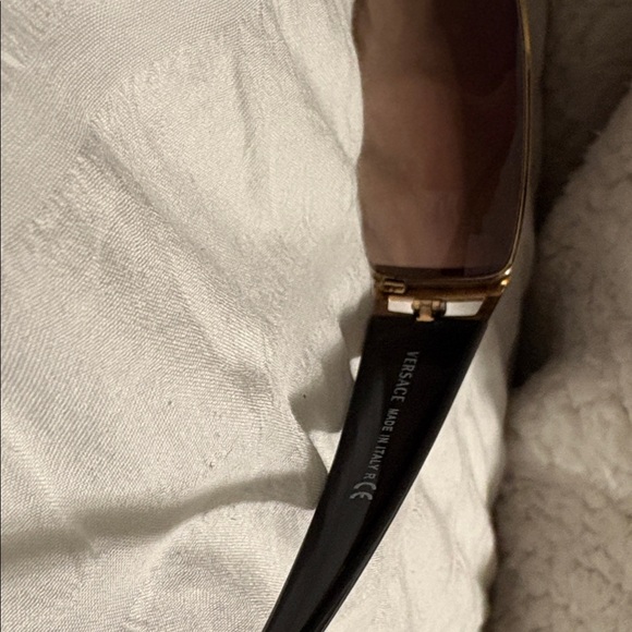 VERSACE MOD.2021 100213 GOLD BLACK RECTANGULAR EYEGLASSES FRAME 60-15-130.